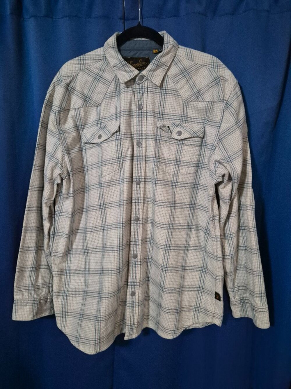 Men's heavyweight Howler Bros XL blue and silver plaid long sleeve snap up
